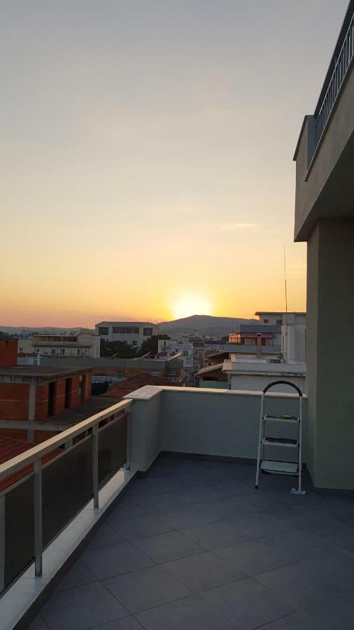 Superior Modern Apartment In The Center With View. Volos Exteriör bild
