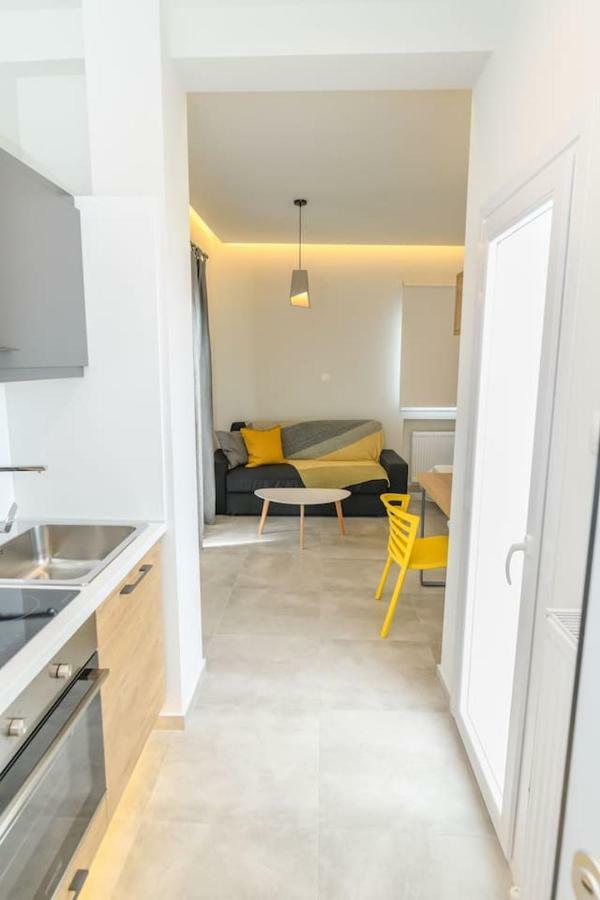 Superior Modern Apartment In The Center With View. Volos Exteriör bild
